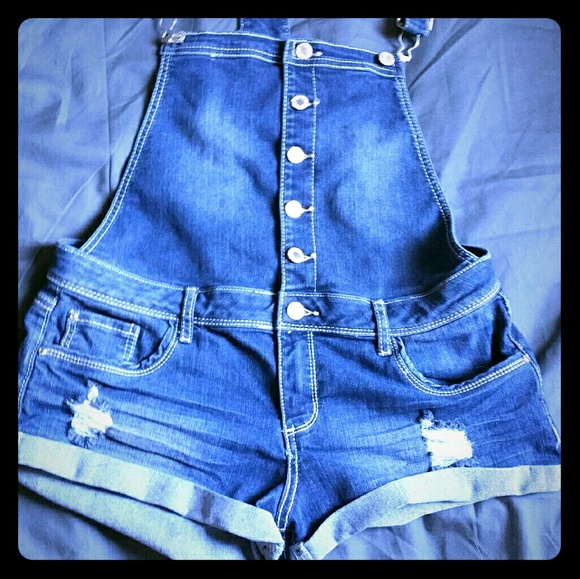 American Eagle Outfitters Pants - Overall shorts